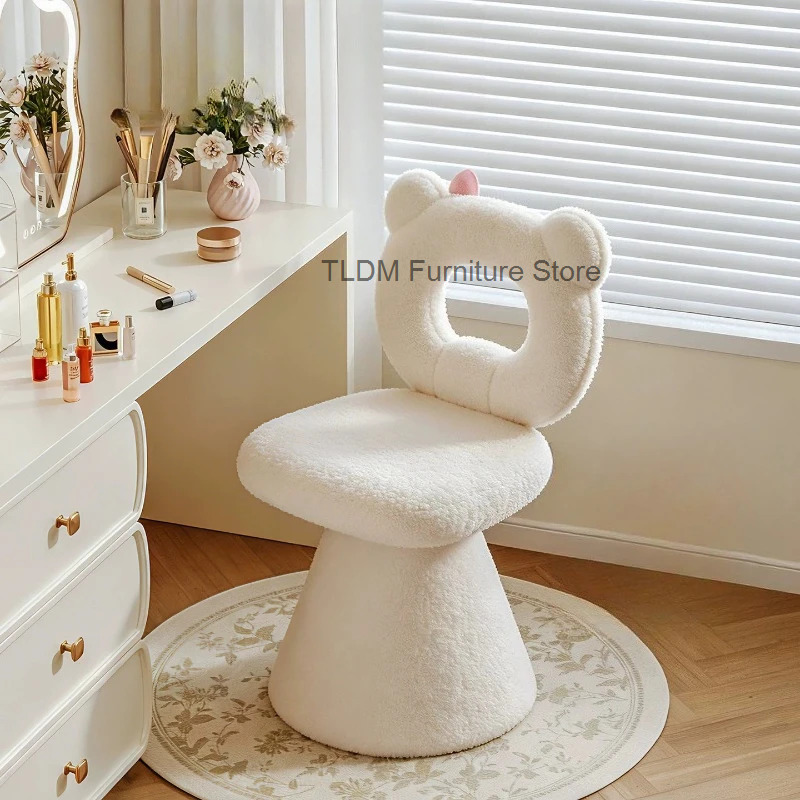 Silla Bow Beauty Dressing Vani - Beauty No Makeup recension och pris
